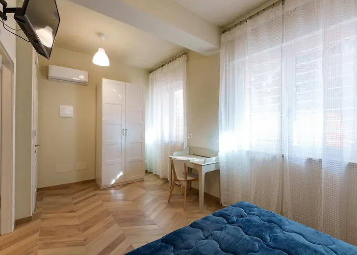 Beatrice Oda ve Kahvaltı 3*